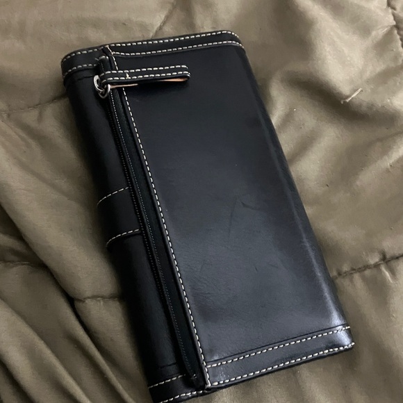 Coach Y2K Black Wallet with Silver Buckle - Picture 3 of 11